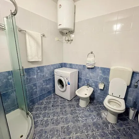 Coastal Retreat - דירה Vlorë