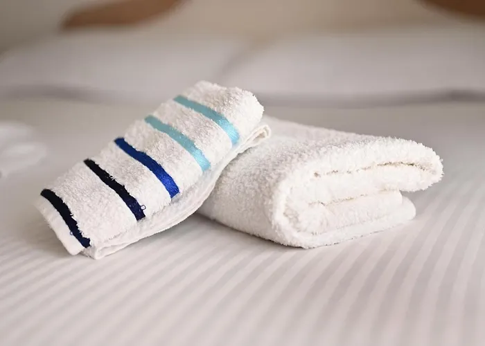 Coastal Retreat - * Vlorë